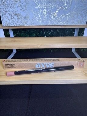 GXVVE Anaheim Line Lip Liner - Harbor Blvd (Dusty Rose)